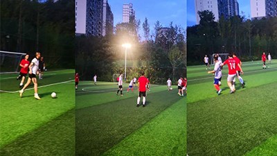 夜晚，岳陽珍珠山公園熱鬧不斷！咋回事？
