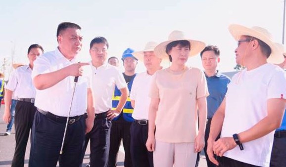 機(jī)場快速路主線通車在即，李愛武專題調(diào)研城市重點(diǎn)交通項(xiàng)目建設(shè)