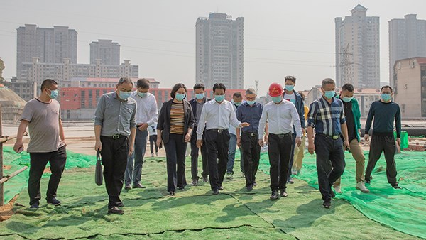 省運(yùn)會(huì)、省殘運(yùn)會(huì)岳陽市籌備委員會(huì)執(zhí)行主任李摯帶隊(duì)調(diào)研十四屆省運(yùn)會(huì)場館項(xiàng)目